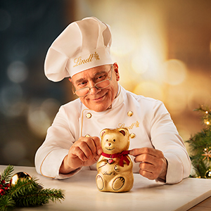 lindt milk chocolate christmas advent calendar 2025 – medium 160g – 24 chocolate figures & truffles – magical countdown gift